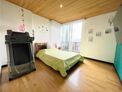 Casa de 4 alcobas en venta en Loma De Zuñiga, Envigado, 345 m² · foto 8 de 16
