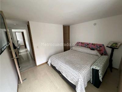 Apartamento de 3 alcobas en venta en Las Antillas, Envigado, 62 m² · foto 10 de 20