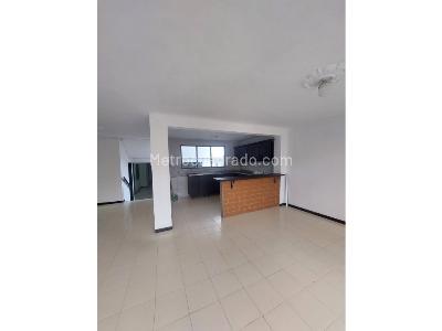 Apartamento de 4 alcobas en venta en Centro, Rionegro, 153 m² · foto 11 de 19