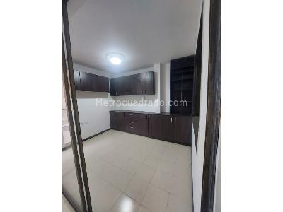 Apartamento de 4 alcobas en venta en Centro, Rionegro, 153 m² · foto 12 de 19