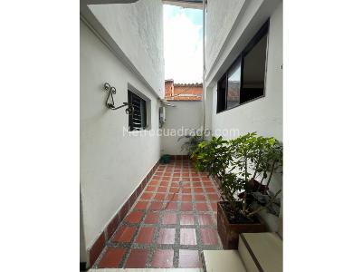 Apartamento de 4 alcobas en venta en Centro, Rionegro, 153 m² · foto 3 de 19