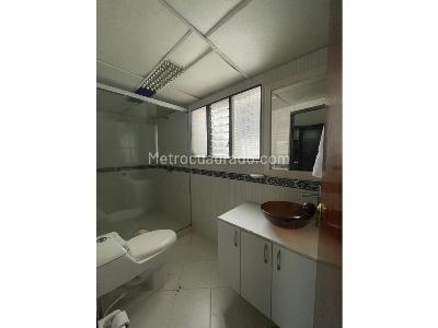 Apartamento de 4 alcobas en venta en Centro, Rionegro, 153 m² · foto 6 de 19