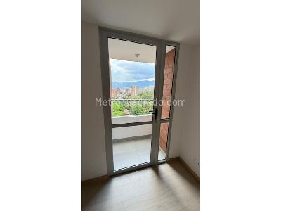 Apartamento de 2 alcobas en venta en Robledo, Medellín, 70 m² · foto 12 de 20