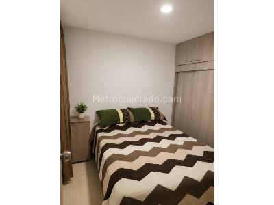 Apartamento de 3 alcobas en venta en Palmeras, Envigado, 55 m² · foto 3 de 11