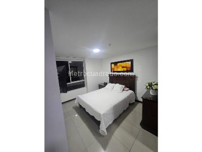 Apartamento de 3 alcobas en venta en Oasis, Envigado, 90 m² · foto 4 de 15
