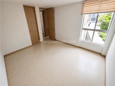 Apartamento de 3 alcobas en venta en Oasis, Envigado, 68 m² · foto 3 de 19