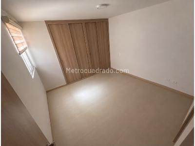 Apartamento de 3 alcobas en venta en Oasis, Envigado, 68 m² · foto 9 de 19