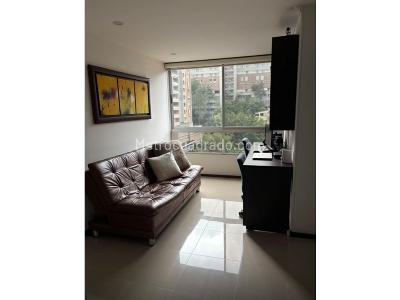 Apartamento de 3 alcobas en venta en El Poblado, Medellín, 131 m² · foto 12 de 18