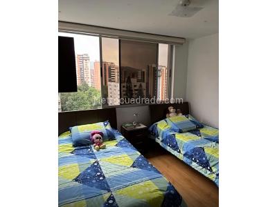 Apartamento de 3 alcobas en venta en El Poblado, Medellín, 131 m² · foto 15 de 18