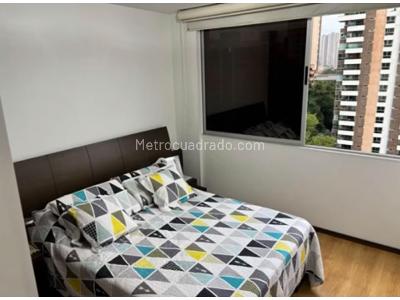 Apartamento de 3 alcobas en venta en El Poblado, Medellín, 131 m² · foto 17 de 18