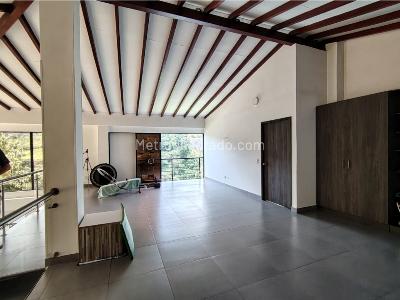 Casa de 4 alcobas en venta en Salado, Envigado, 1300 m² · foto 8 de 20