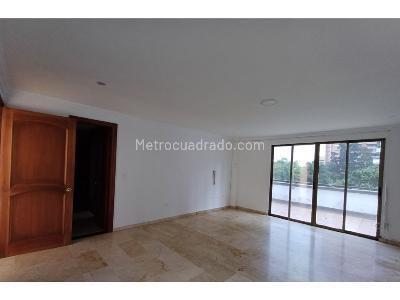 Apartamento de 4 alcobas en venta en El Poblado, Medellín, 250 m² · foto 13 de 20