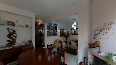 Apartamento de 3 alcobas en venta en Club De Los Lagartos, Bogotá, 88 m² · foto 8 de 13