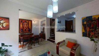 Apartamento de 3 alcobas en venta en Club De Los Lagartos, Bogotá, 88 m² · foto 6 de 13