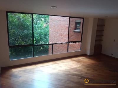 Apartaestudio en arriendo en El Poblado, Medellín, 44 m² · foto 2 de 14