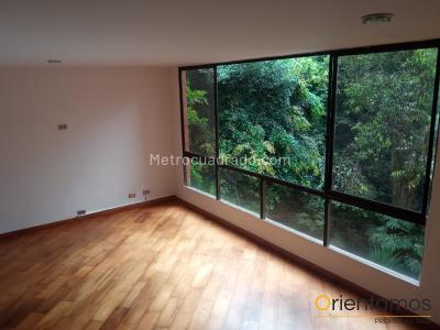 Apartaestudio en arriendo en El Poblado, Medellín, 44 m² · foto 5 de 14