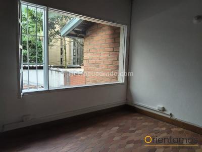 Casa en arriendo en El Poblado, Medellín · foto 4 de 20