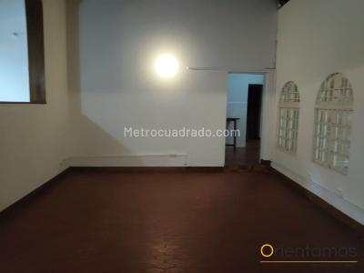 Casa en arriendo en El Poblado, Medellín · foto 8 de 20