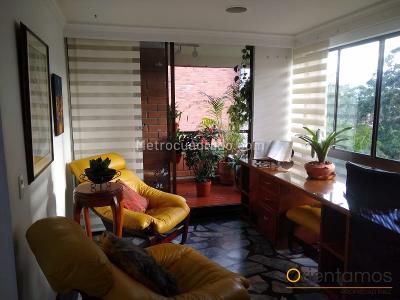 Apartamento en venta en El Poblado, Medellín · foto 8 de 18