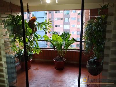 Apartamento en venta en El Poblado, Medellín · foto 14 de 18