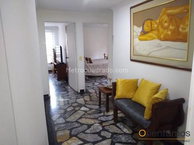Apartamento de 3 alcobas en arriendo en El Poblado, Medellín, 211 m² · foto 9 de 18