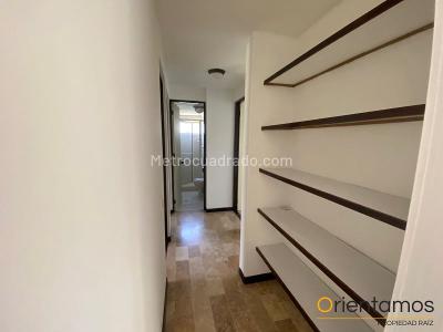 Apartamento en arriendo en San Lucas, Medellín · foto 10 de 19