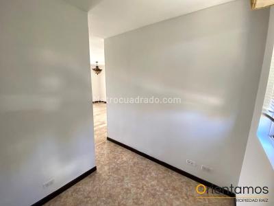 Apartamento en arriendo en San Lucas, Medellín · foto 13 de 19