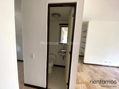 Apartamento en arriendo en San Lucas, Medellín · foto 14 de 19