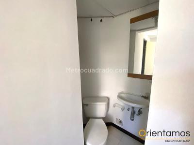 Apartamento en arriendo en San Lucas, Medellín · foto 15 de 19
