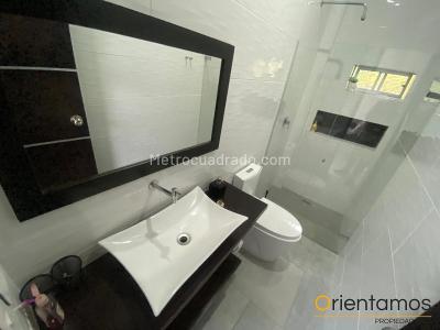 Casa de 4 alcobas en arriendo en Altos De Palmas, Envigado, 1000 m² · foto 8 de 12