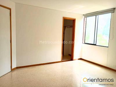 Apartamento de 3 alcobas en venta en El Poblado, Medellín, 120 m² · foto 5 de 20