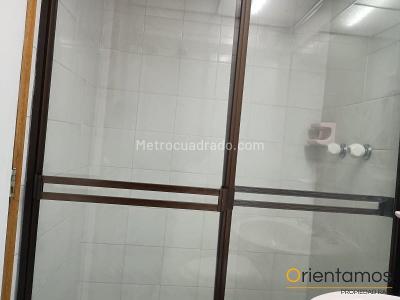 Apartamento de 3 alcobas en venta en El Poblado, Medellín, 120 m² · foto 9 de 20