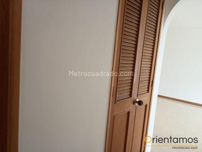 Apartamento de 3 alcobas en venta en El Poblado, Medellín, 120 m² · foto 12 de 20