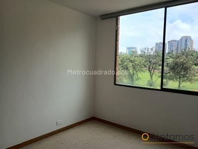 Apartamento de 3 alcobas en venta en El Poblado, Medellín, 120 m² · foto 14 de 20