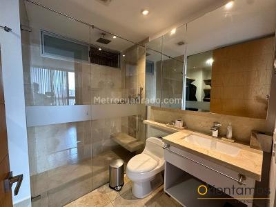 Apartamento de 2 alcobas en arriendo en Los Naranjos, Medellín, 105 m² · foto 9 de 14