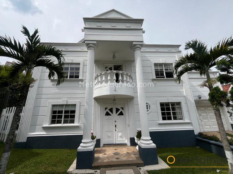 Casa – Medellín, Los Naranjos, El Poblado - Vista 2