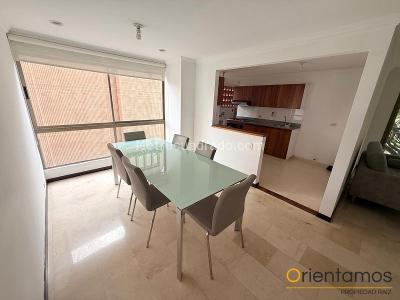 Apartamento de 3 alcobas en venta en El Poblado, Medellín, 130 m² · foto 6 de 20