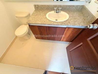 Apartamento de 3 alcobas en venta en El Poblado, Medellín, 130 m² · foto 12 de 20