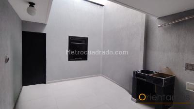 Casa en arriendo en Bulerias, Medellín · foto 3 de 20