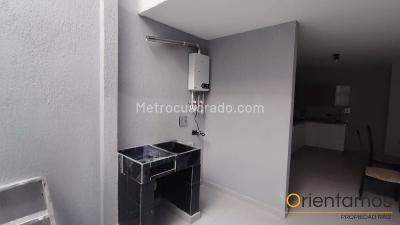 Casa en arriendo en Bulerias, Medellín · foto 4 de 20