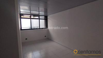 Casa en arriendo en Bulerias, Medellín · foto 5 de 20