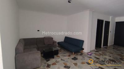 Casa en arriendo en Bulerias, Medellín · foto 8 de 20