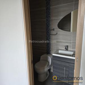 Apartamento de 3 alcobas en arriendo en El Poblado, Medellín, 95 m² · foto 10 de 15