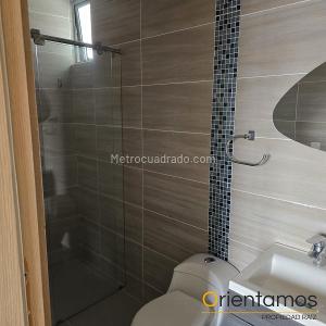 Apartamento de 3 alcobas en arriendo en El Poblado, Medellín, 95 m² · foto 11 de 15