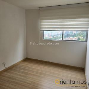 Apartamento de 3 alcobas en arriendo en El Poblado, Medellín, 95 m² · foto 14 de 15