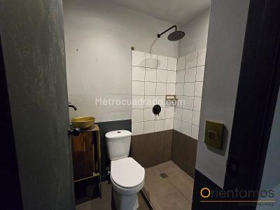 Casa en arriendo en El Poblado, Medellín · foto 9 de 20