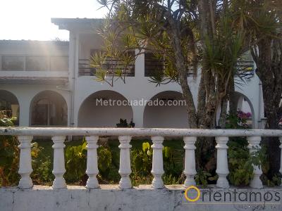 Casa de 5 alcobas en arriendo en Belen, Medellín, 1500 m² · foto 6 de 20