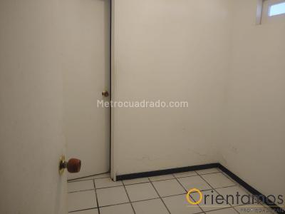 Casa de 5 alcobas en arriendo en Belen, Medellín, 1500 m² · foto 17 de 20