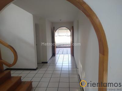 Casa de 5 alcobas en arriendo en Belen, Medellín, 1500 m² · foto 18 de 20