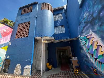Casa de 5 alcobas en arriendo en Prado Centro, Medellín, 690 m² · foto 6 de 11